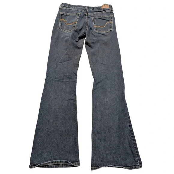 Signature by Levi Strauss Womens Modern Boot Cut Jeans Dark Wash 10L W30 L34 - Picture 6 of 7